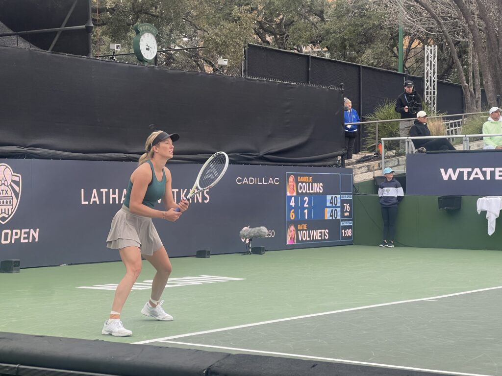 Danielle Collins prepares to hit a return at the 2024 ATX Open