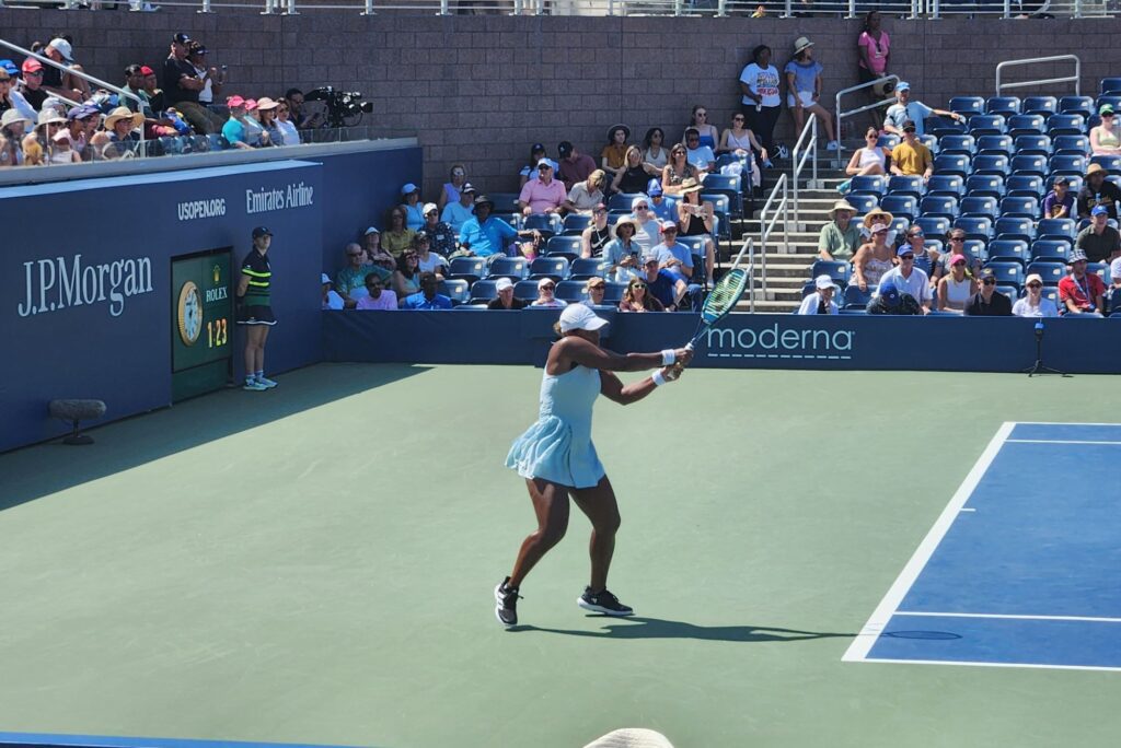 Taylor Townsend playing with polyester tennis strings
