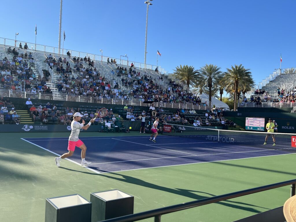 Wesley Koolhof hitting a return down-the-line in the deuce court during the 2022 Indian Wells Masters. 